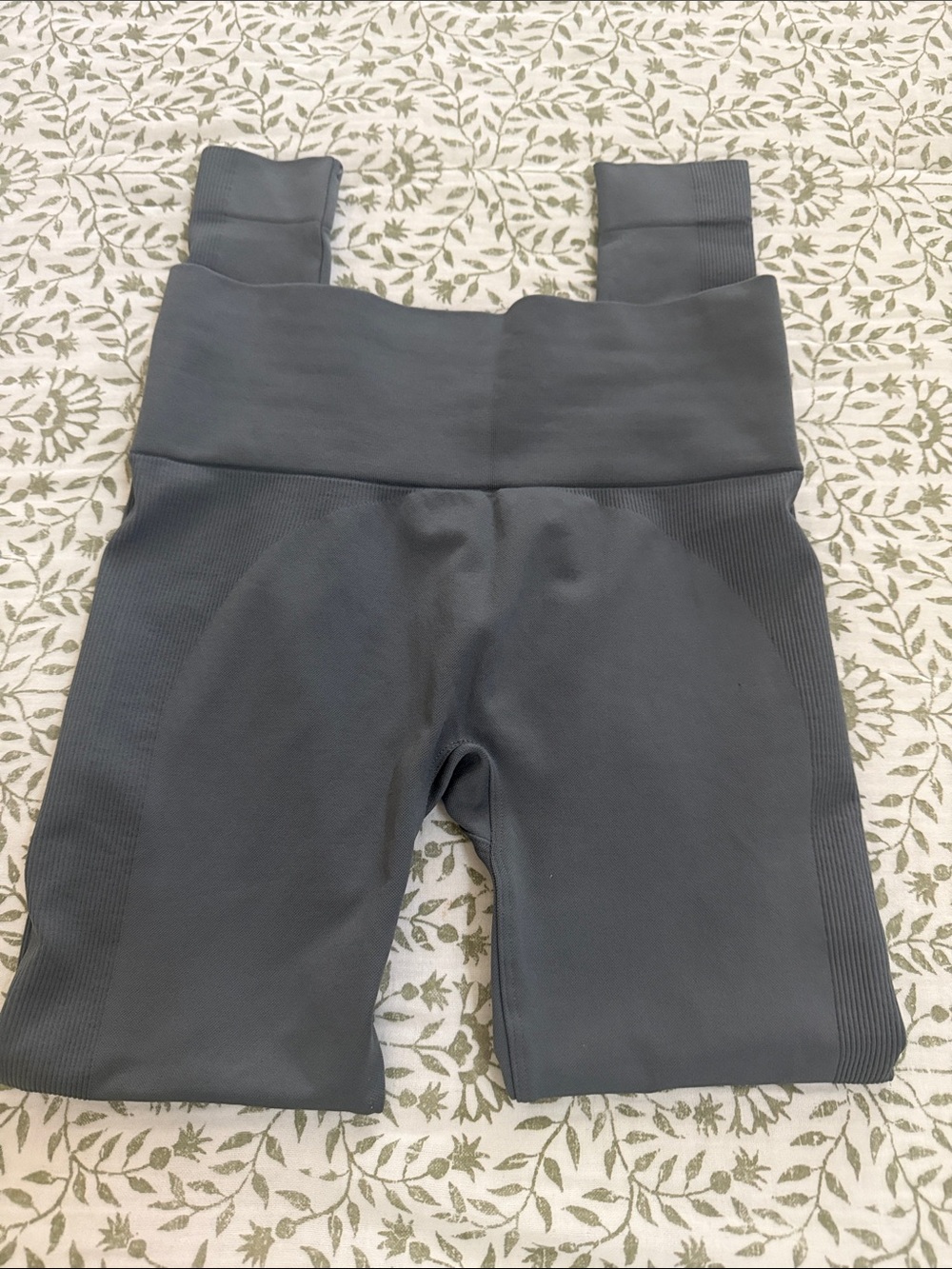 NWOT SET ACTIVE SCULPT LEGGINGS GREY SZ M - Picture 4 of 4